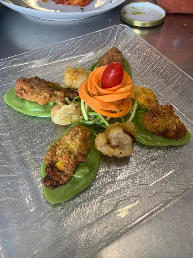 Ristorante Albergo 'L Bunet Cortemilia Bagian luar foto