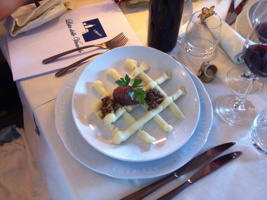 Ristorante Albergo 'L Bunet Cortemilia Bagian luar foto