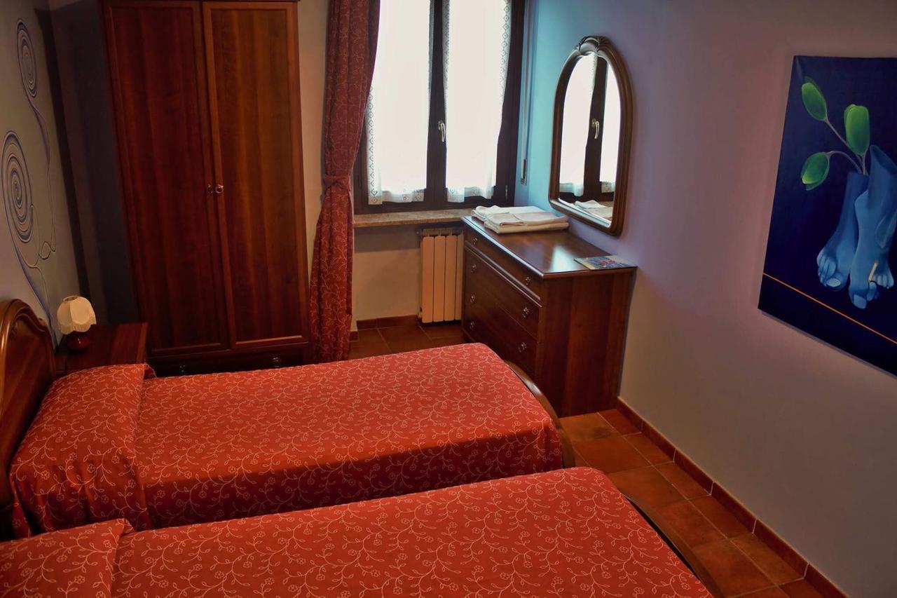 Ristorante Albergo 'L Bunet Cortemilia Bagian luar foto